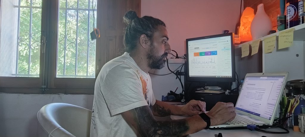 Miguel Angel trabajando con Partner 360