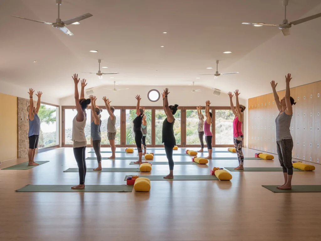 formación profesorado yoga certificación internacional 200 horas